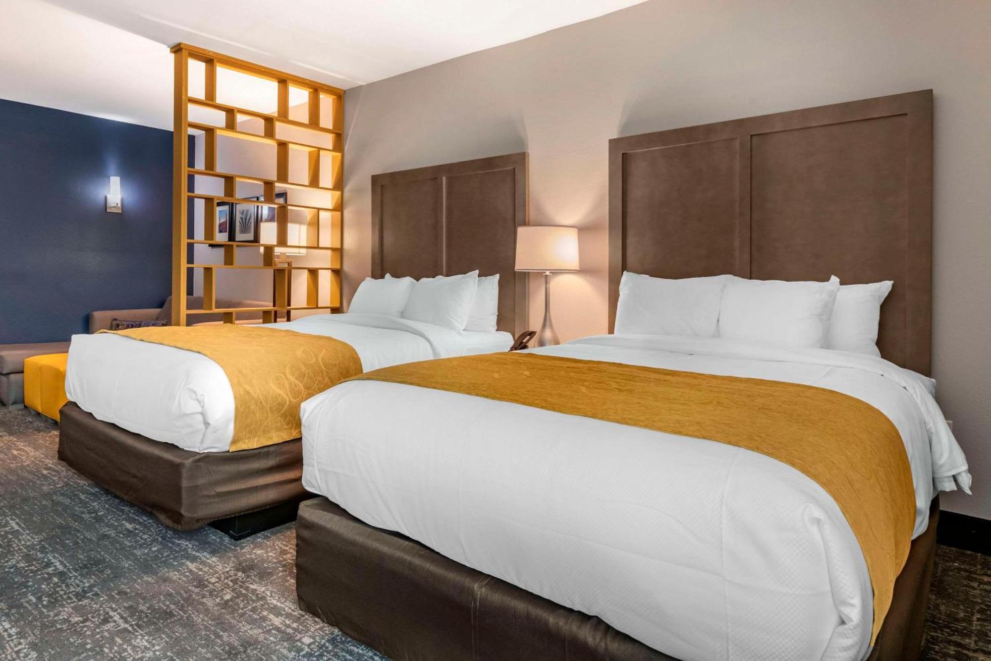 Comfort Inn & Suites Jacksonville - Orange Park Near Naval Air Station Exteriör bild