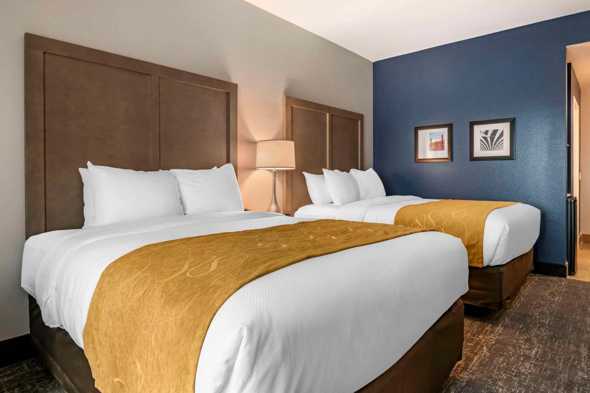 Comfort Inn & Suites Jacksonville - Orange Park Near Naval Air Station Exteriör bild