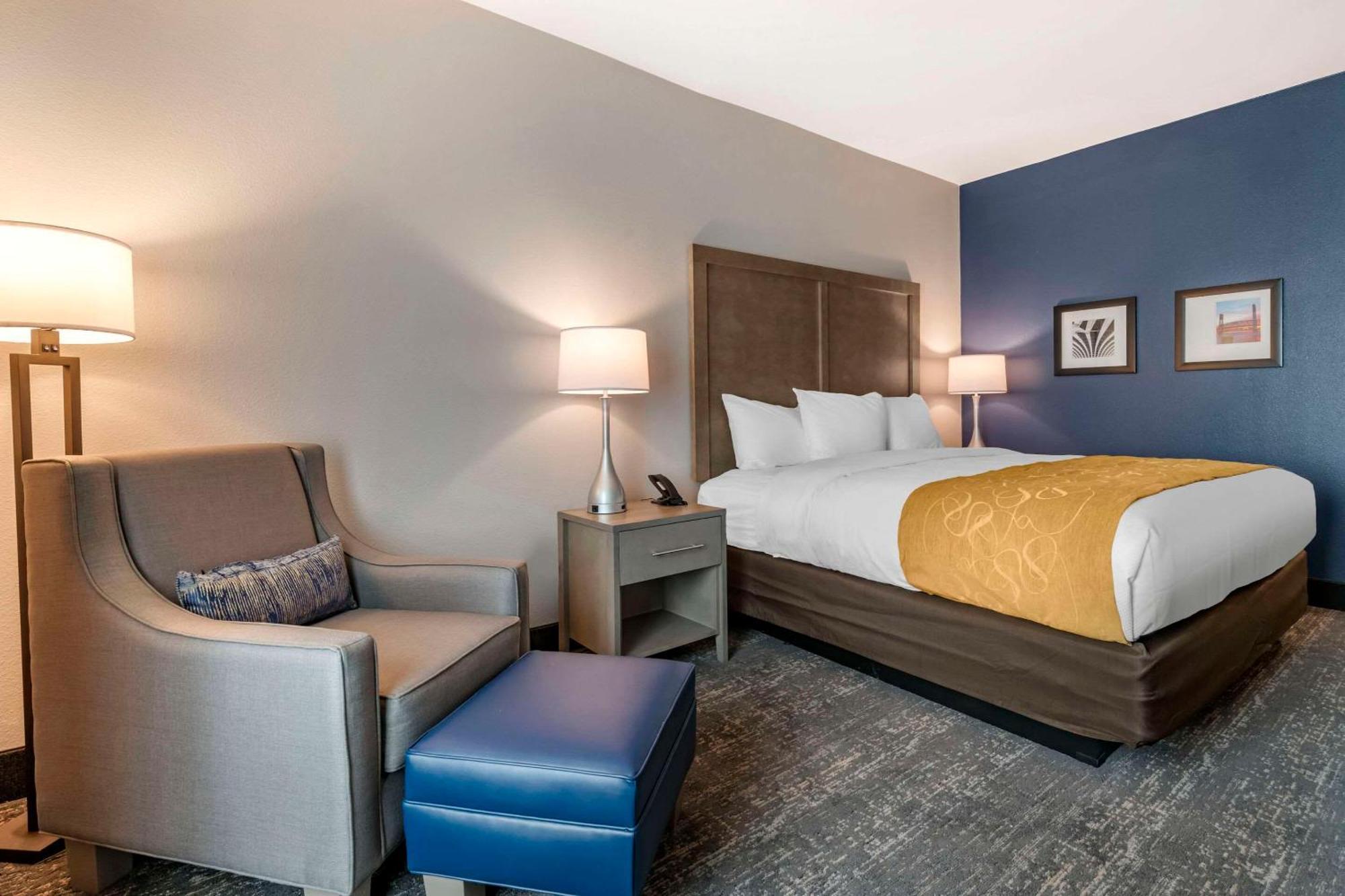 Comfort Inn & Suites Jacksonville - Orange Park Near Naval Air Station Exteriör bild