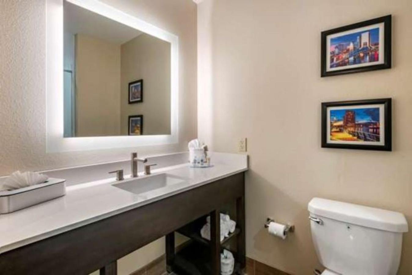 Comfort Inn & Suites Jacksonville - Orange Park Near Naval Air Station Exteriör bild
