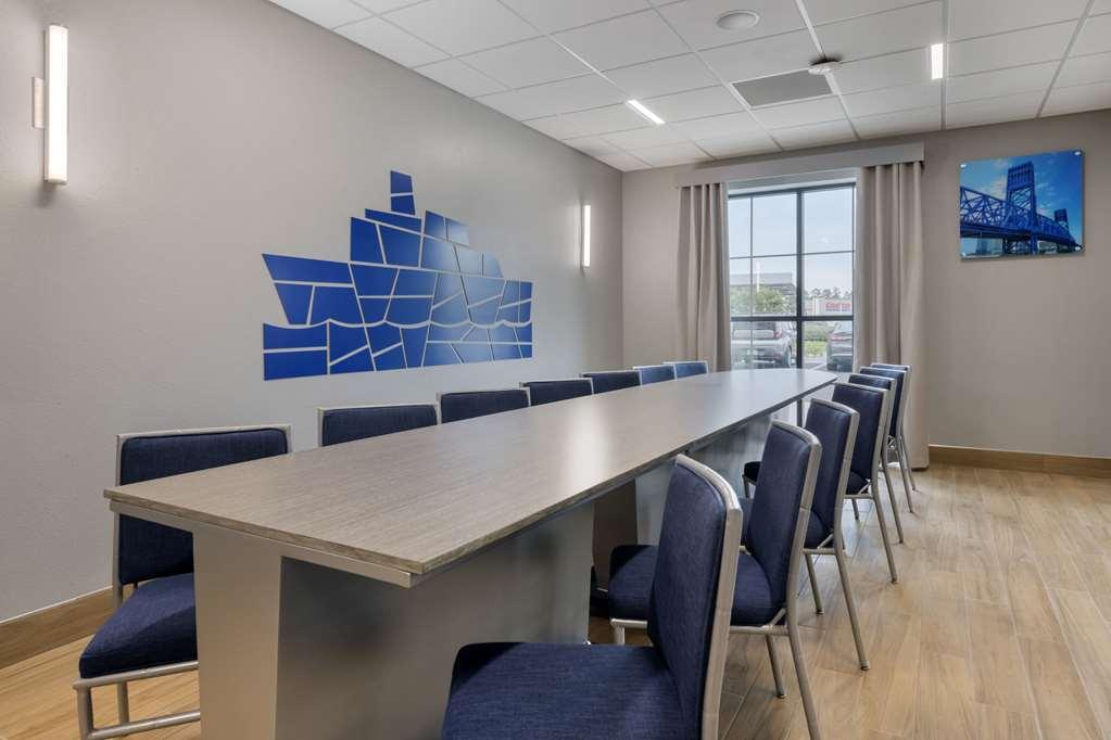 Comfort Inn & Suites Jacksonville - Orange Park Near Naval Air Station Bekvämligheter bild